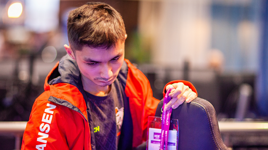 S15瑞士轮最新战况分析 BLG和T1遭遇挑战